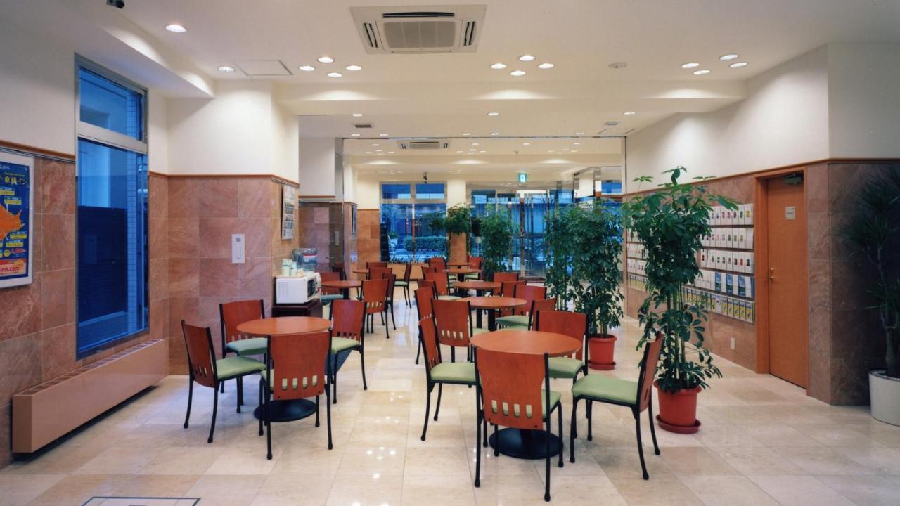Toyoko Inn Tokyo Ikebukuro Kita-Guchi No.1 Exteriör bild