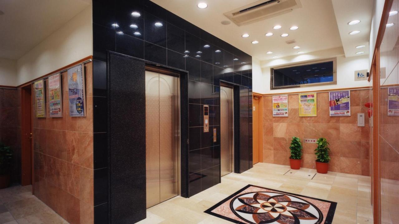 Toyoko Inn Tokyo Ikebukuro Kita-Guchi No.1 Exteriör bild