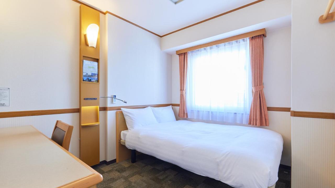 Toyoko Inn Tokyo Ikebukuro Kita-Guchi No.1 Exteriör bild