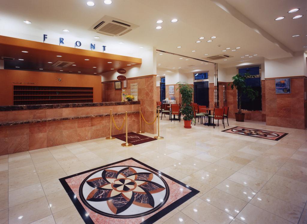 Toyoko Inn Tokyo Ikebukuro Kita-Guchi No.1 Exteriör bild